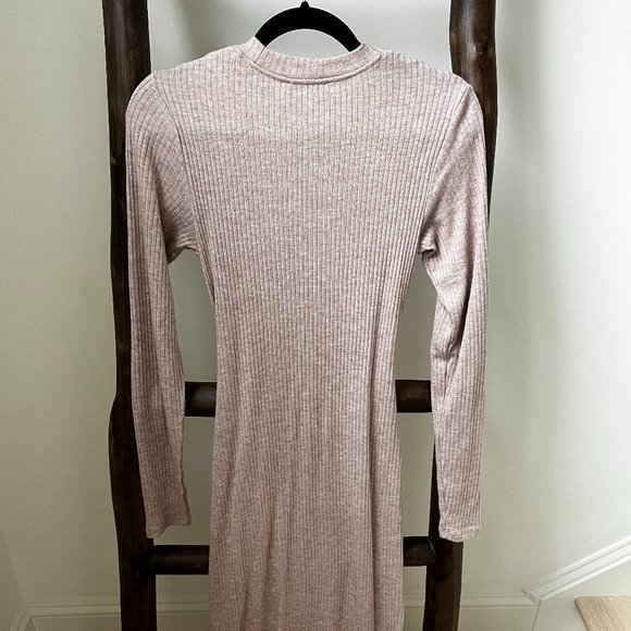Knit Maxi Dress, Fourteenth Place - Picture 4 of 4